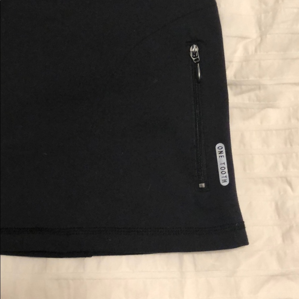 One Tooth Skort - Picture 2 of 7